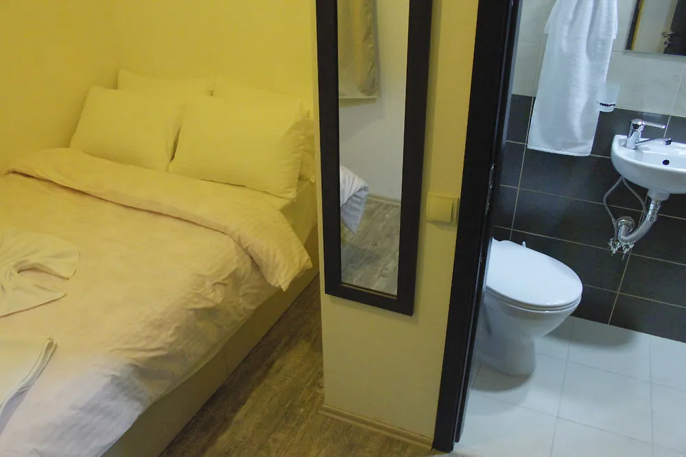 Apartment On Rustaveli Avenue Tbilisi Gruzie