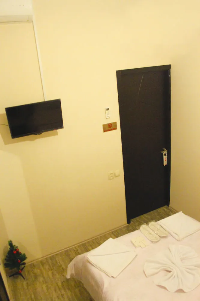 Apartment On Rustaveli Avenue Tbilisi